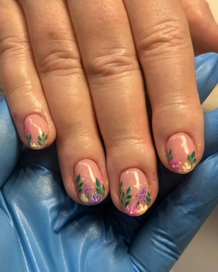 Trendy butter gelish nails